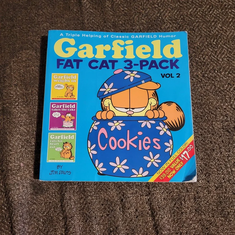 Garfield Fat Cat 3-Pack Vol 2 Jim Davis Ballantine Books Colorized Paperbak 2005